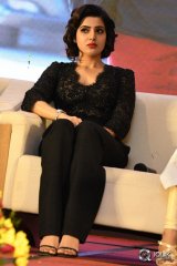 Samantha at A Aa Movie Success Meet